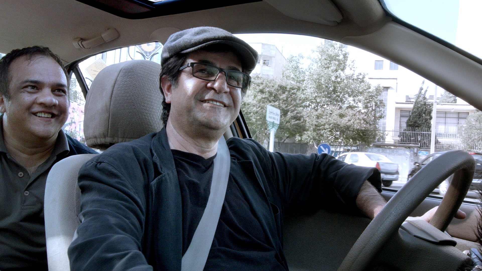 Taxi Teheran di Jafar Panahi